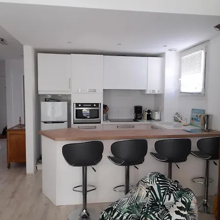 T2 A - Proche Du Casino, Centre-ville, D'eyrac, Parking Et Balcon - Fr-1-319-510 Apartment *